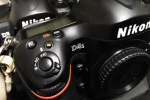 プロがデジタル一眼レフのフラッグシップ機を使う本当の理由 ニコンのフラッグシップ機