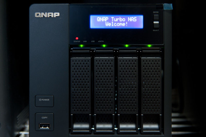 QNAP TS-421