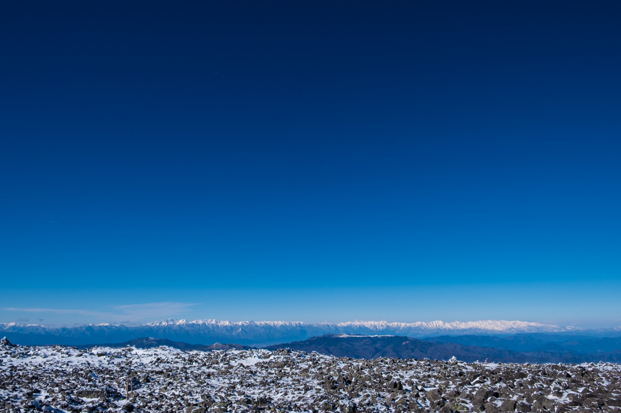 professional-tateshina-7.jpg 蓼科山山頂から望む空